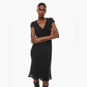 SOLD 🛑Aritzia Wilfred Camelot Tie Back Dress